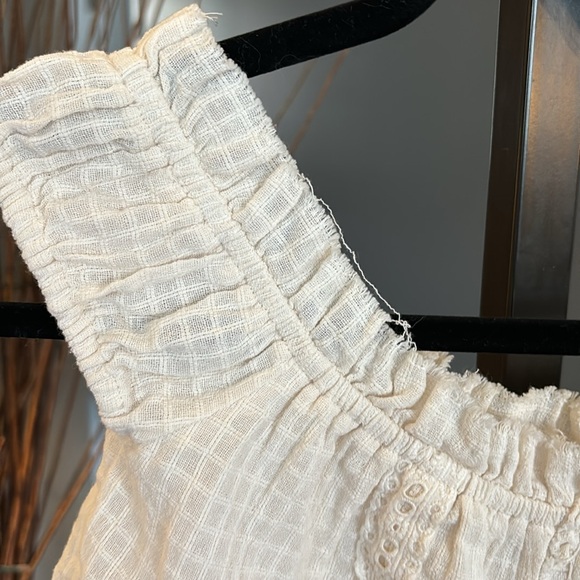 Urban Outfitters Natasha Crop Top Ivory. Size Small NWOT - Picture 9 of 17